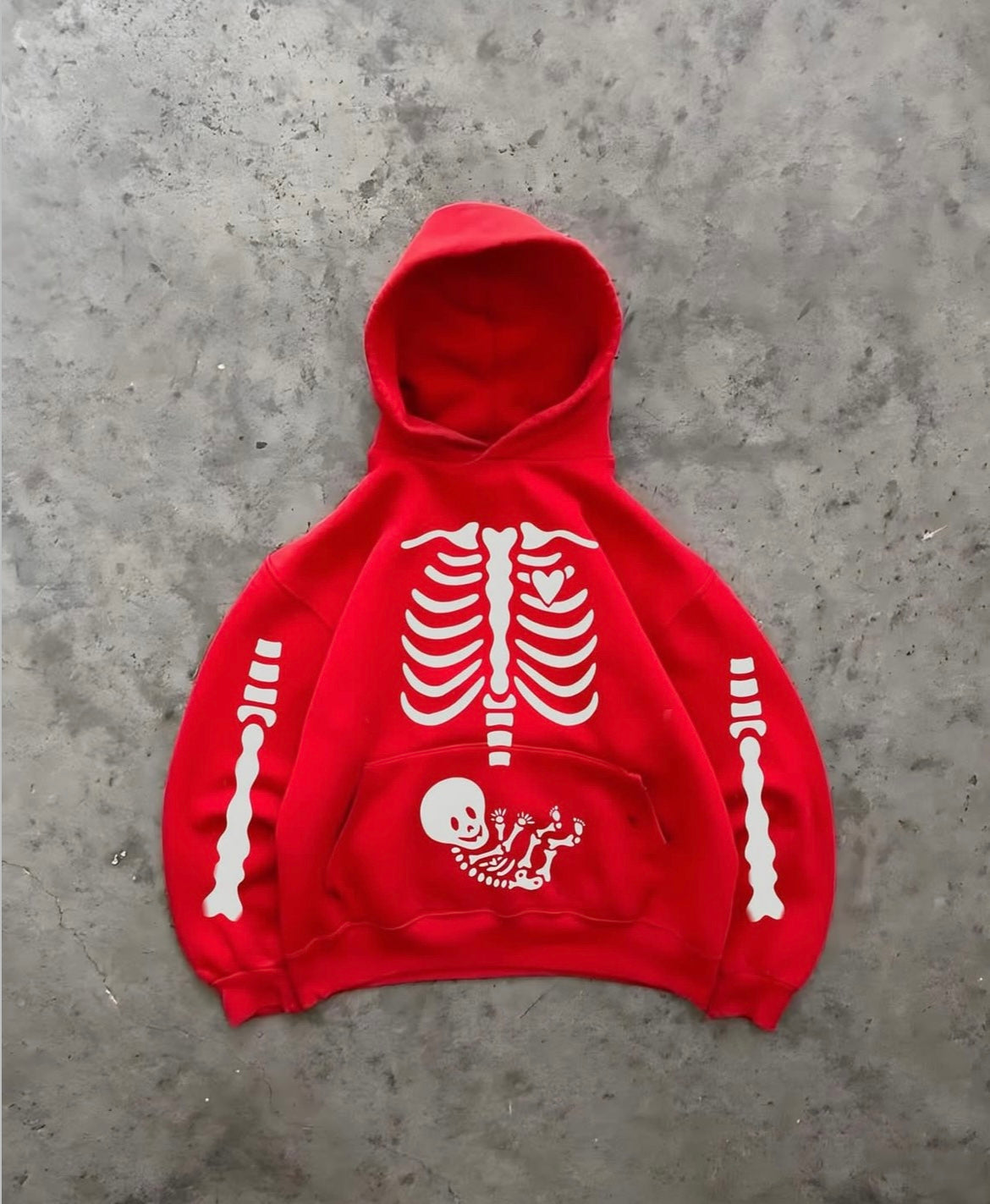Hoodie rojo esqueleto