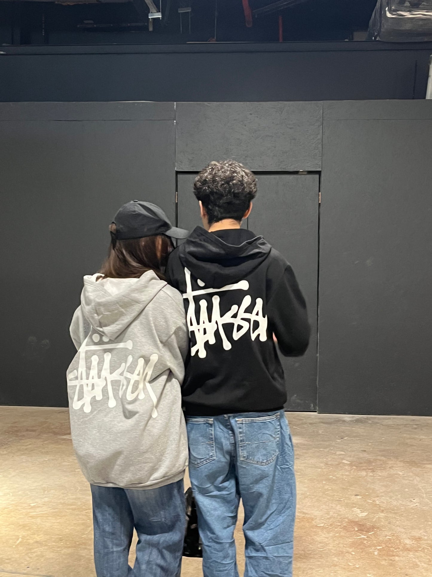 Hoodie stussy cierre negro