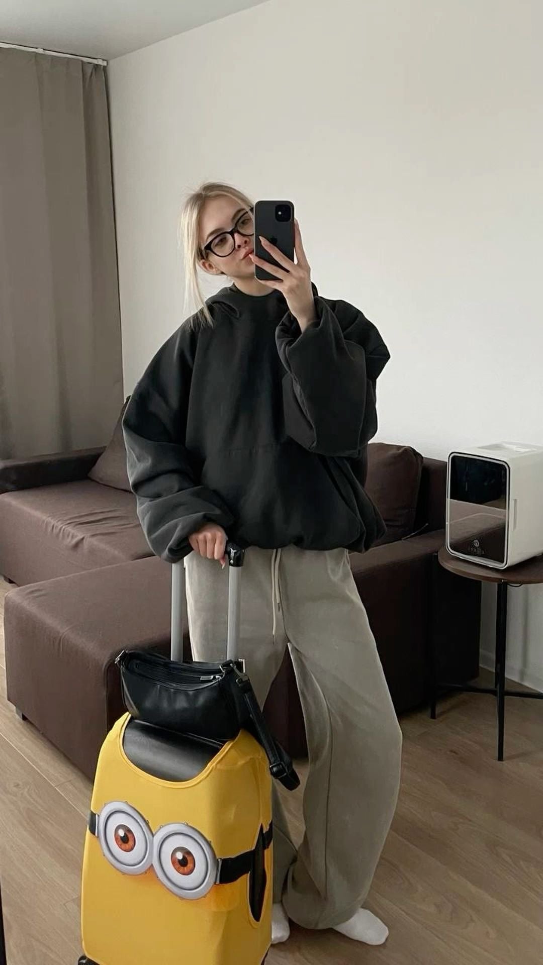 Hoodie Yeezy mangas globo