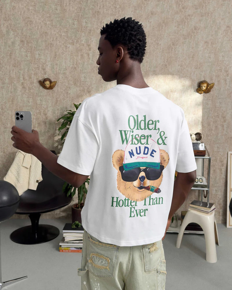 Camiseta blanca nude project older wiser