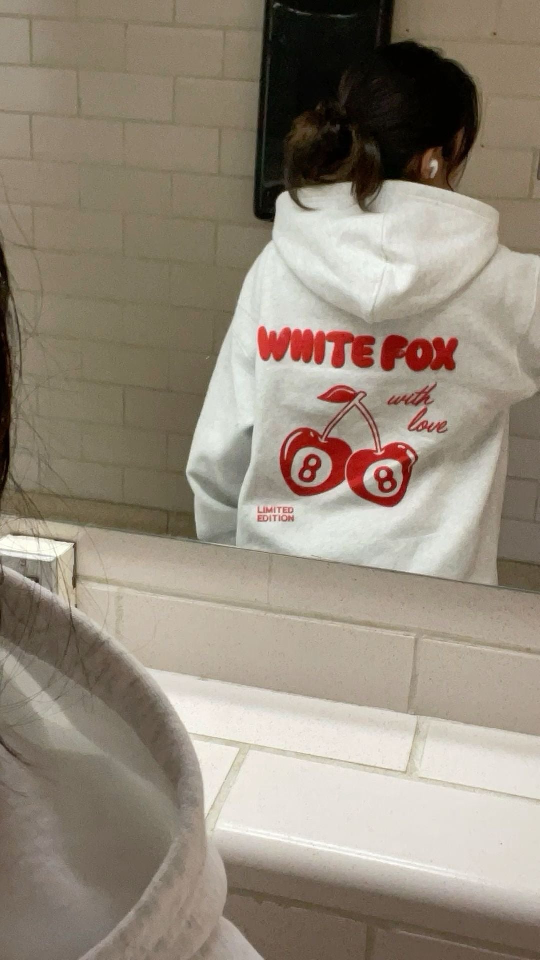 Hoodie Blanco white fox logo rojo