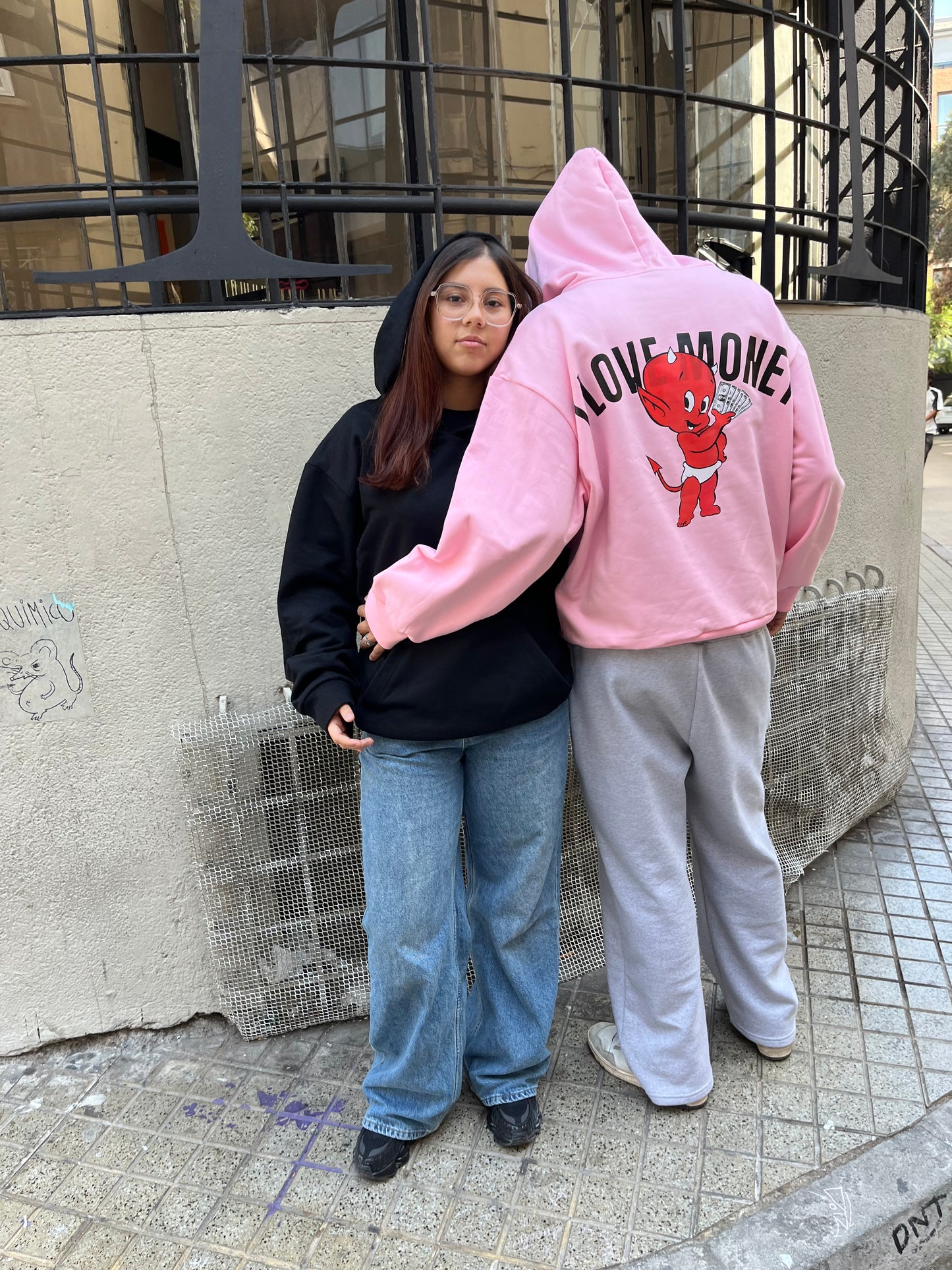 Hoodie I love money modelo manga globo rosa
