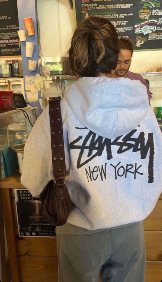 Hoodie stussy gris manga globo