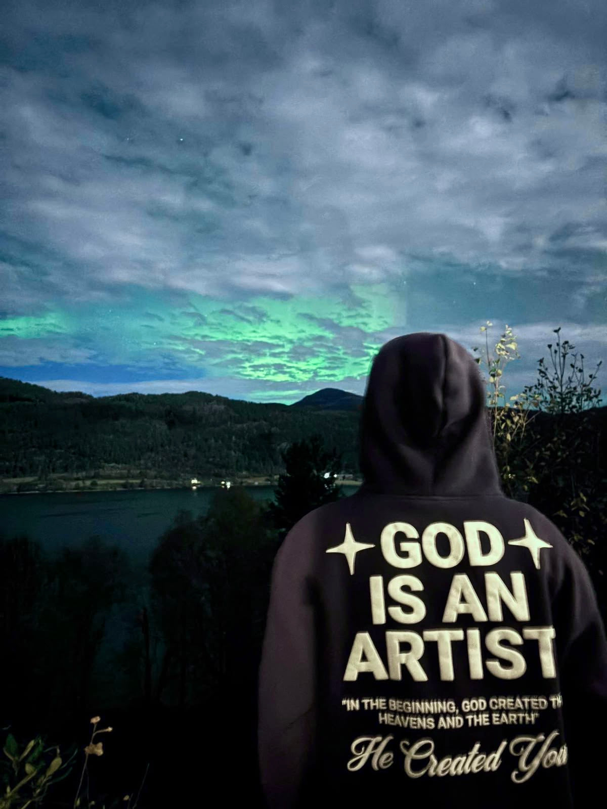Hoodie God puff Francia modelo recto