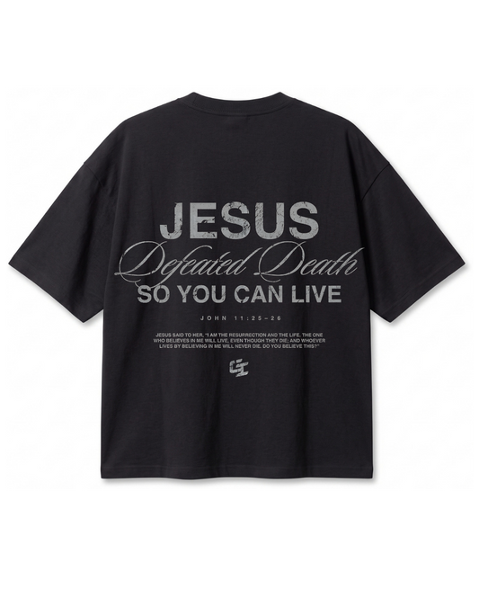Polera Oversize Jesus Defeated Death | Frente y Espalda