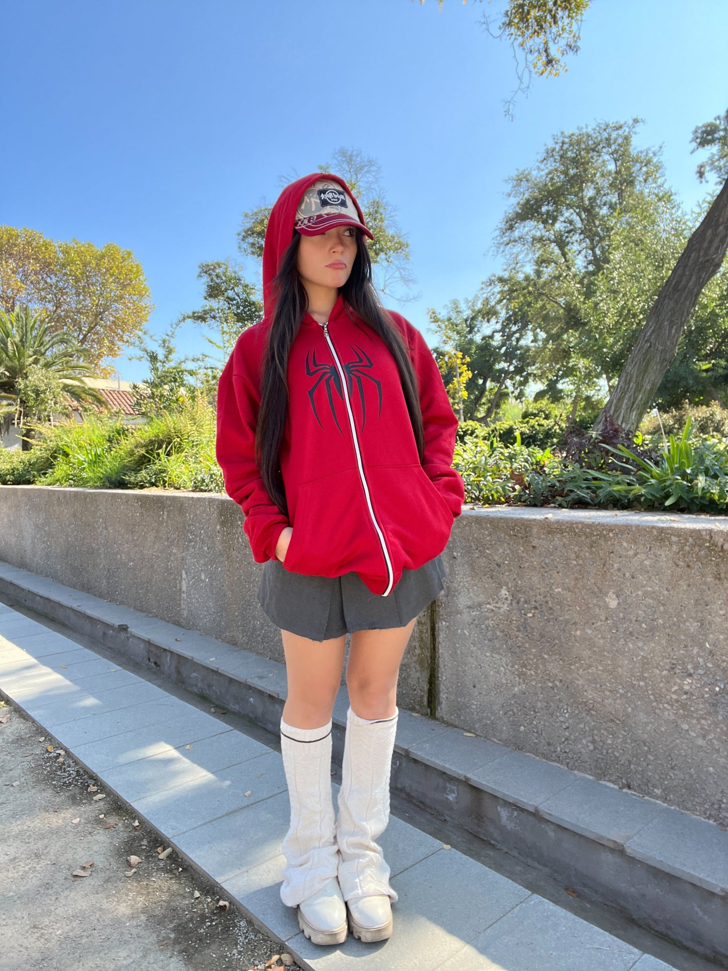 Hoodies zip araña rojo