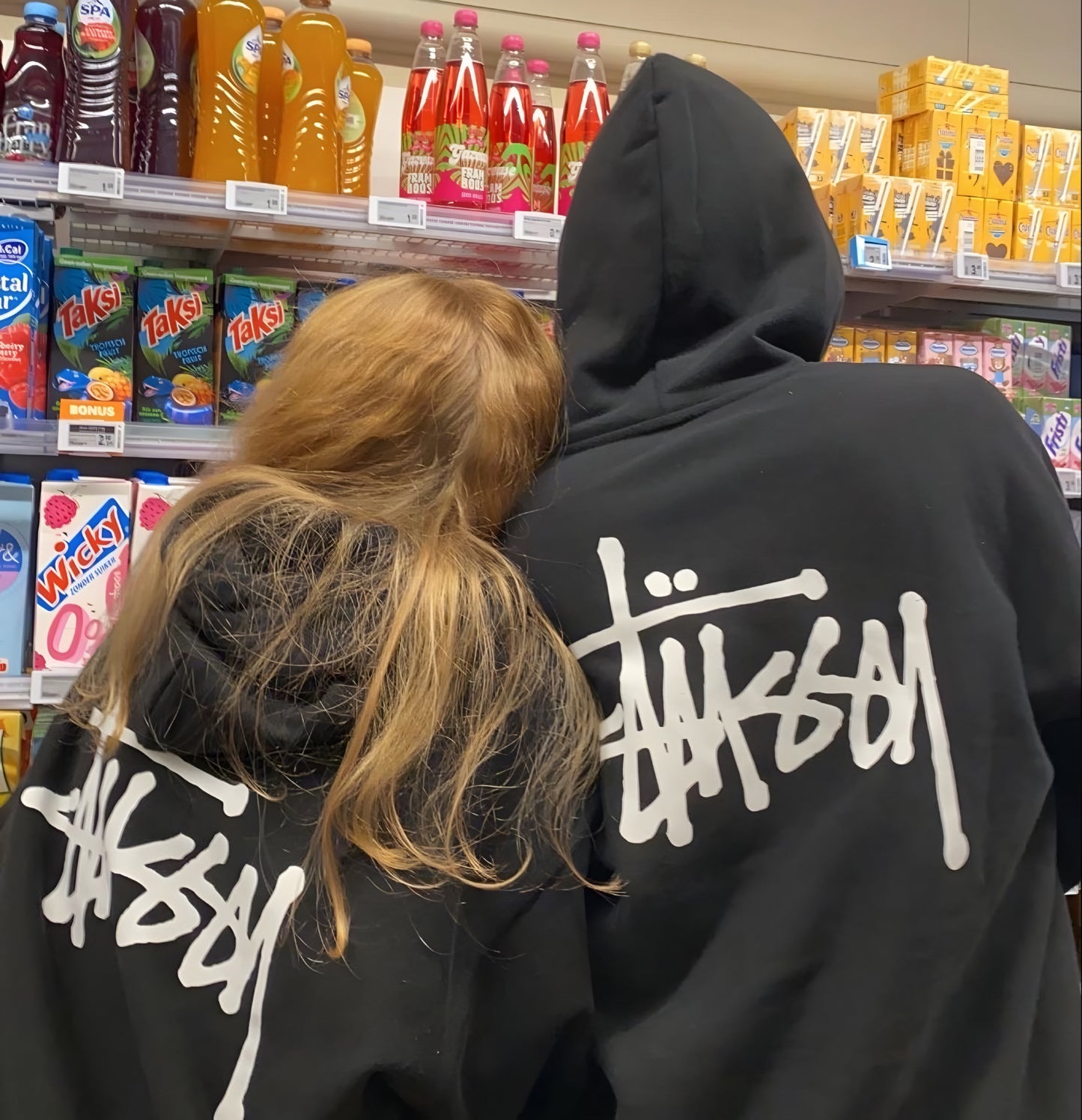 Hoodie stussy negro