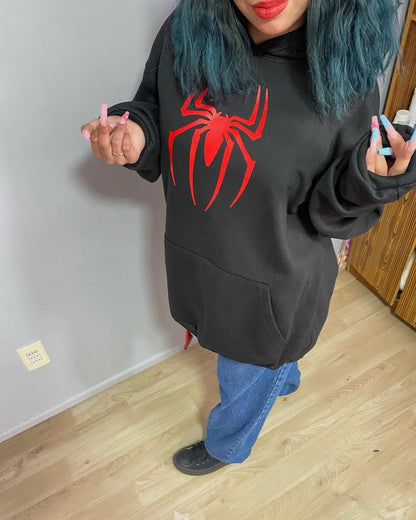 Hoodie Araña modelo canguro recto