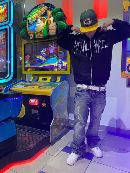Hoodie negro cierre actual angel
