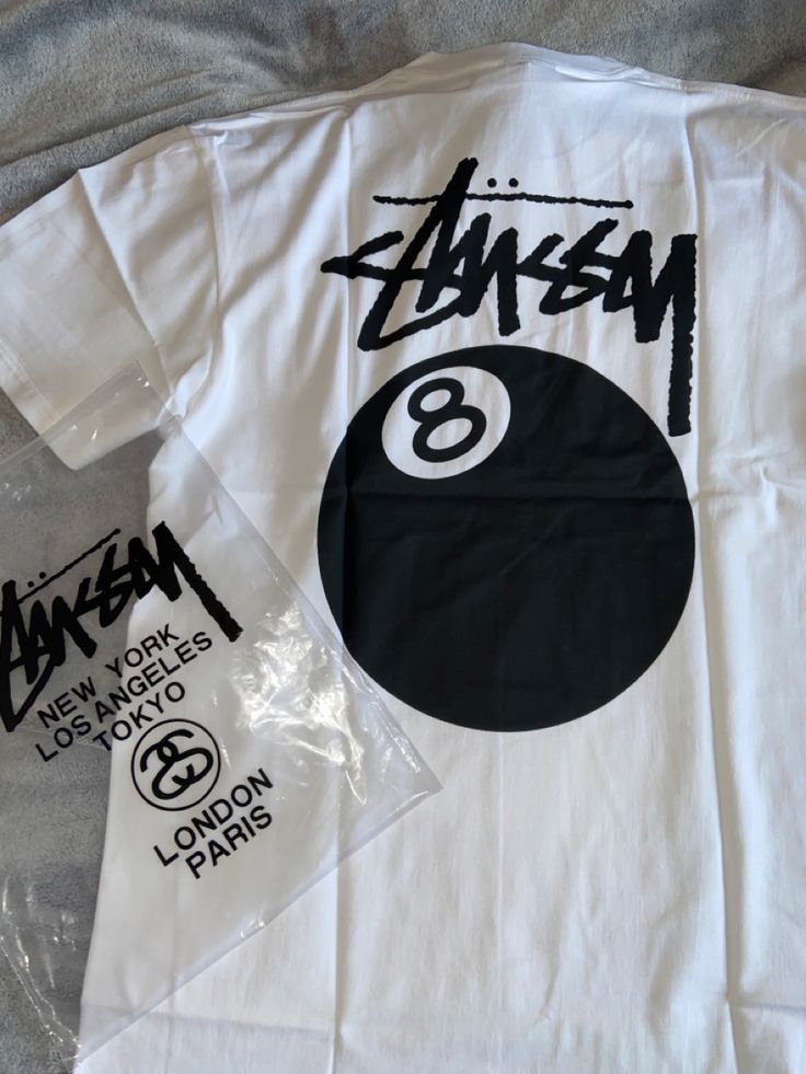 Polera stussy bola